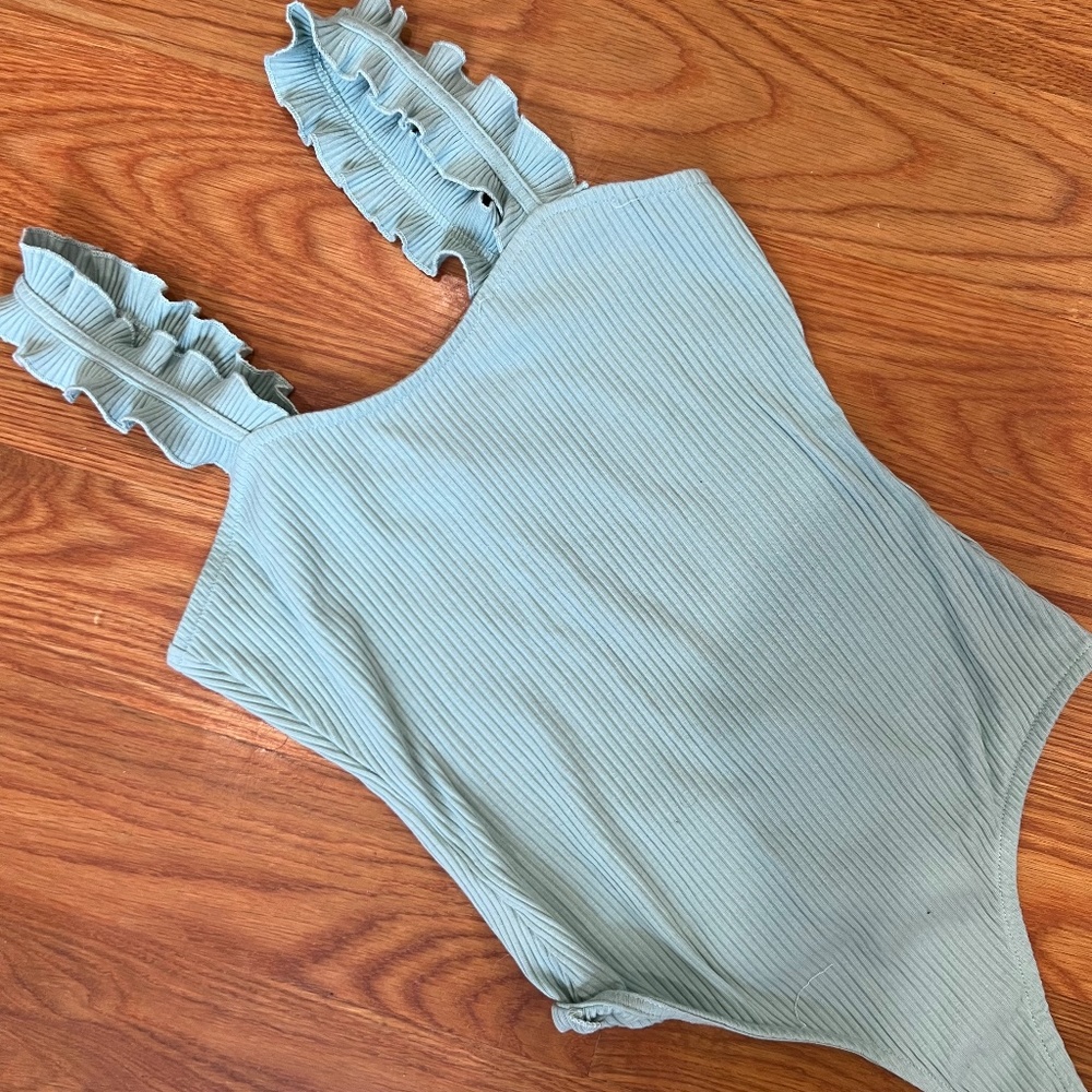 Bailey Rose Bodysuit | Size Medium